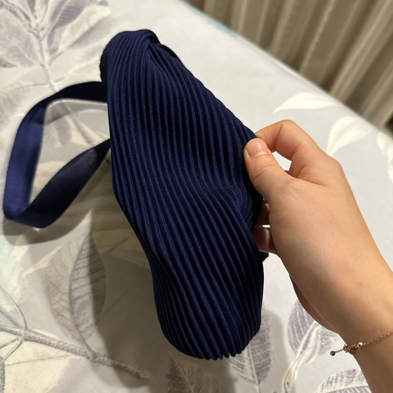 三宅一生皺摺包分享 pp 系 藍紫色 腰包-8