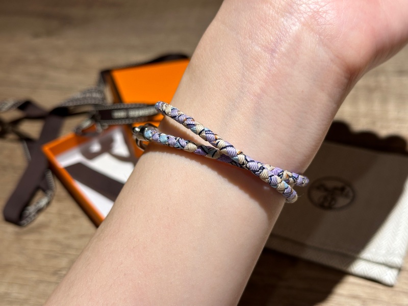 HERMES Roulis Double Tour手環 絲巾款-3