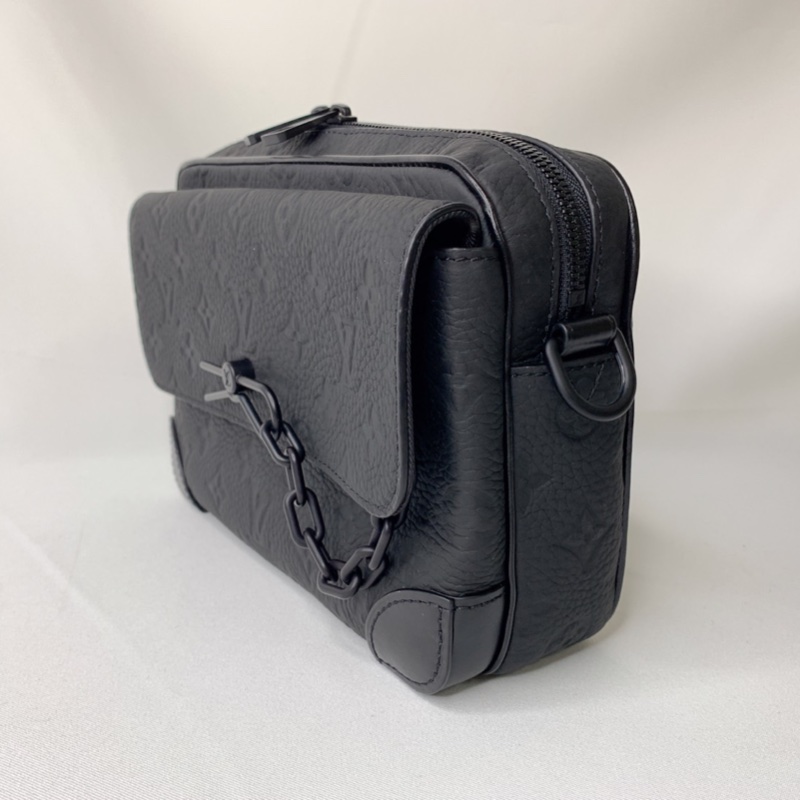 LV 全新Steamer全皮革郵差包-2