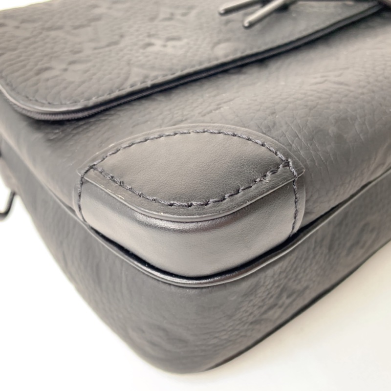 LV 全新Steamer全皮革郵差包-15