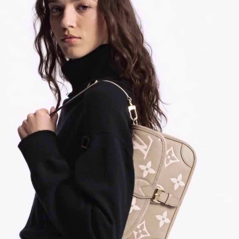 LOUIS VUITTON Diane米色真皮肩/側背包-4