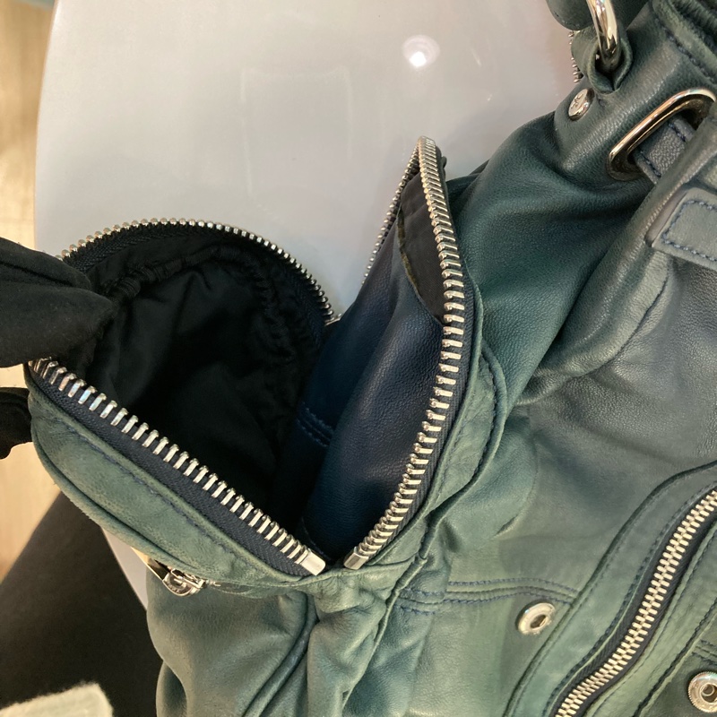 亞力山大王 Alexander Wang Marti Backpack 系列雙肩背包 單肩斜挎 復古綠 軍綠 多用途-30