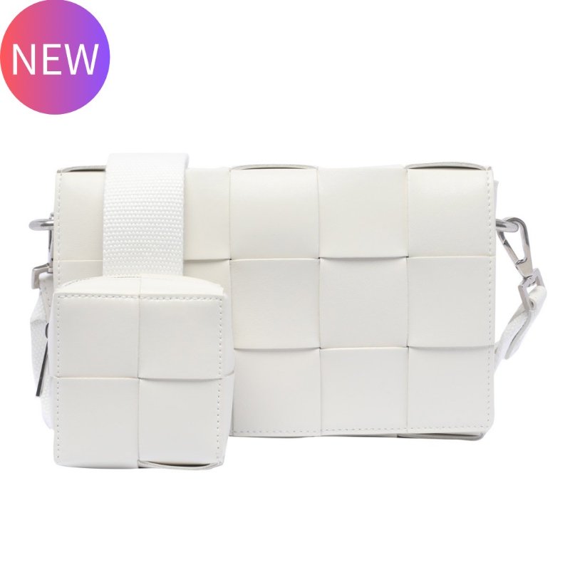 Bottega Veneta 741777 小款 Cassette 二合一編織包 白色/付可拆卸小包及功能肩帶《2024季度新品》-0