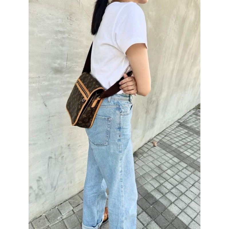 LV老花斜背包 郵差包 記者包-4