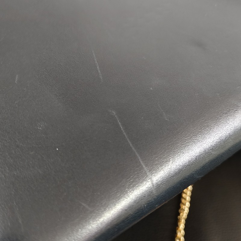 Ferragamo經典鎖頭牛皮鏈條包-13