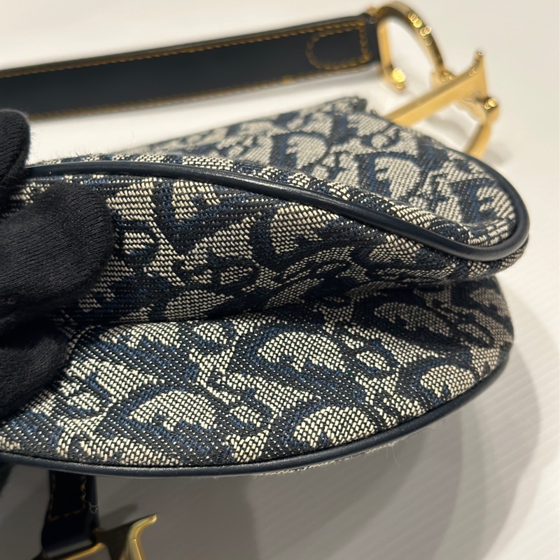 Dior馬鞍腋下包-15