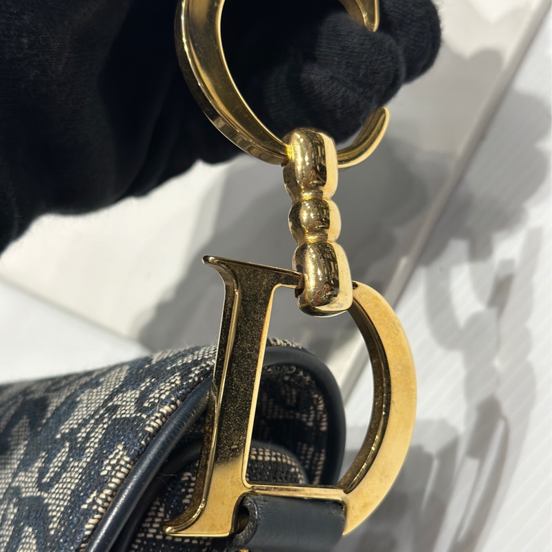 Dior馬鞍腋下包-22