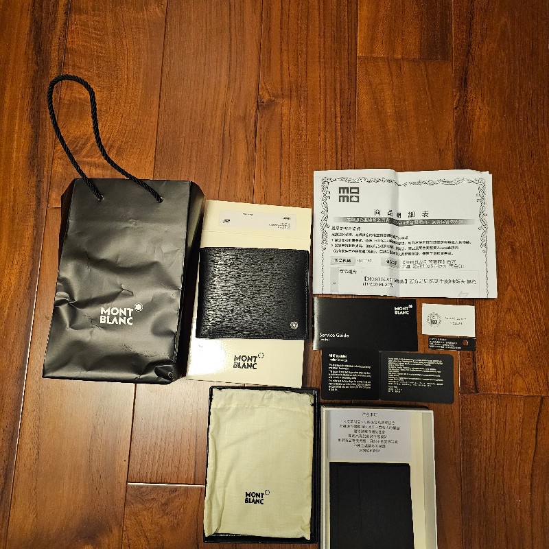 ☆☆近新閒置 正品☆☆萬寶龍 montblanc 八卡皮夾 114689-28