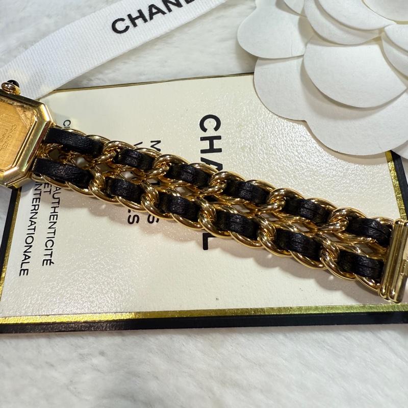 CHANEL 香奈兒 皮穿繩黑金 方糖 首映錶L號-9