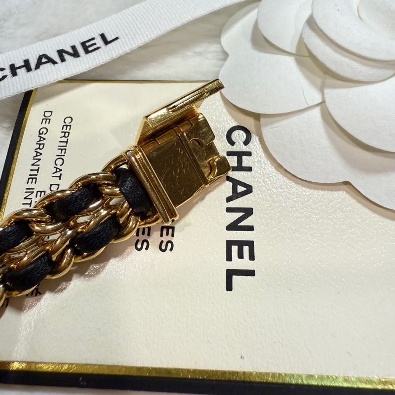CHANEL 香奈兒 皮穿繩黑金 方糖 首映錶L號-14