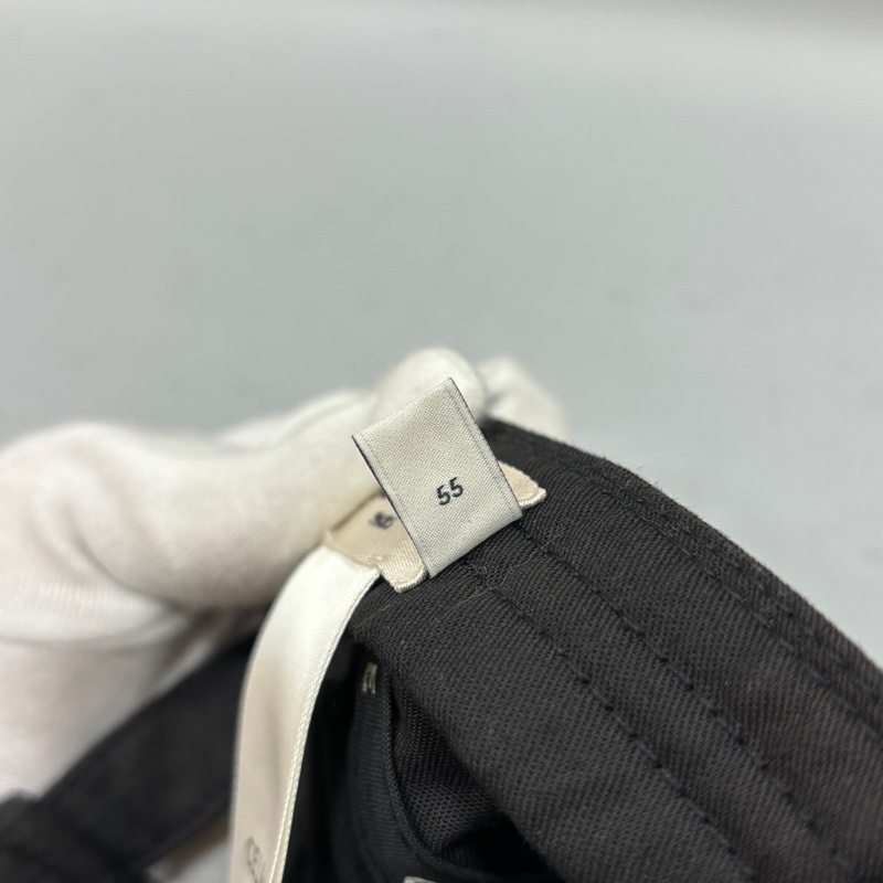 Celine黑底白字logo經典棒球帽 鴨舌帽-14