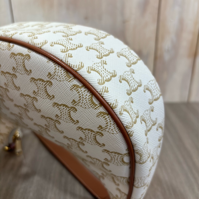 CELINE AVA TRIOMPHE 193952 米色 咖皮 凱旋門 腋下包 彎月包 肩背包 牛角包 可頌包-18