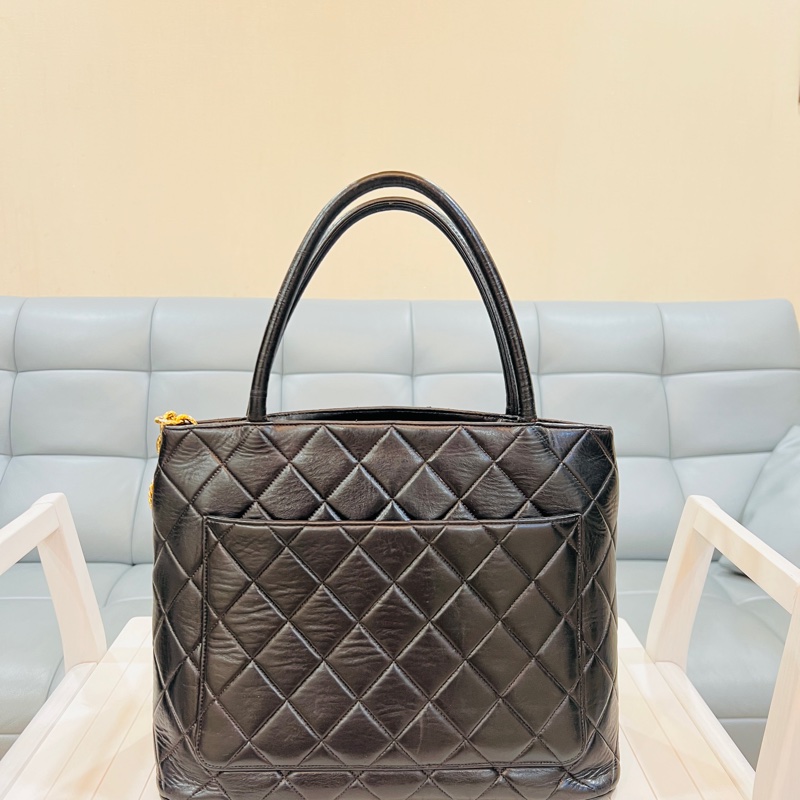 香奈兒vintage老香黑金金幣托特包，可小議-1