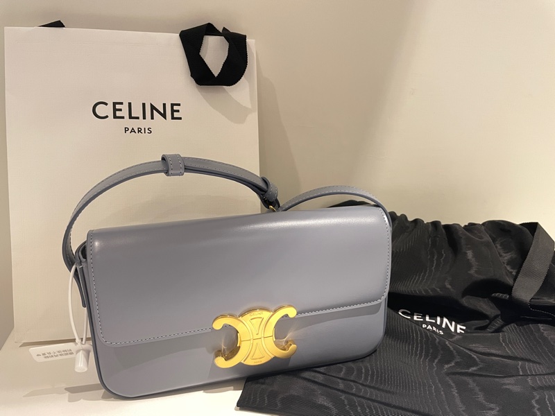 全新正品CELINE  Triomphe SHOULDER BAG 霧霾藍凱旋門亮面牛皮肩下腋下包（購於網紅陳卉 林襄）可優惠-1