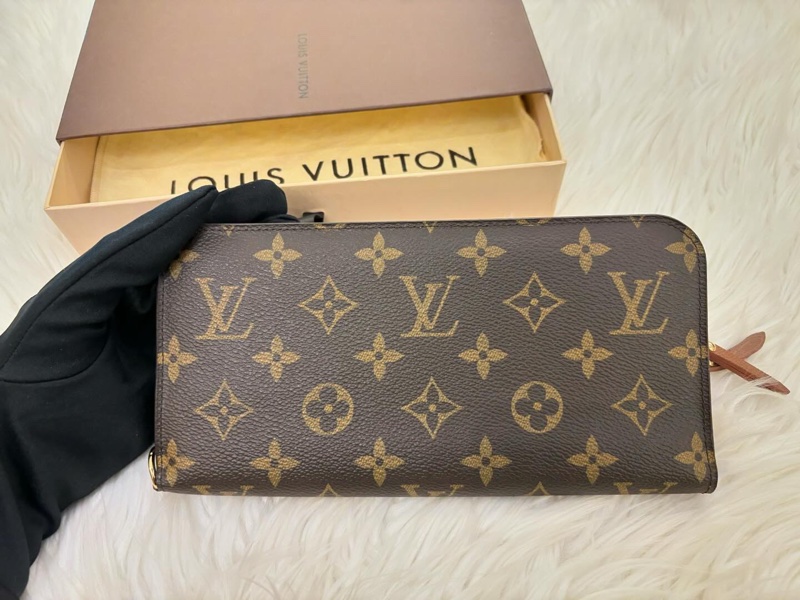 LV 長夾-0
