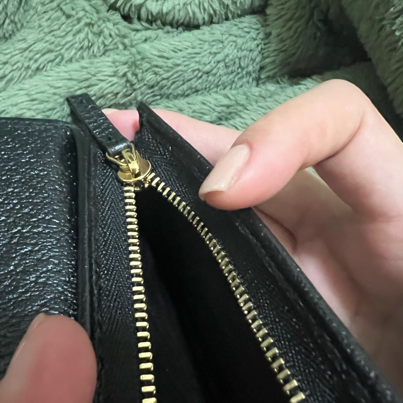 近全新顏色稀有Gucci短夾-16