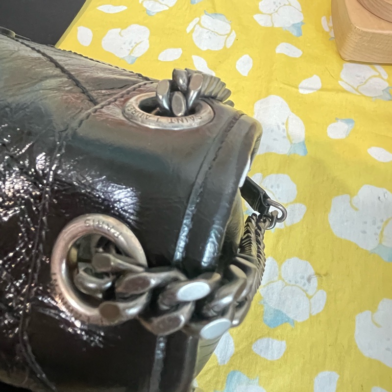 ❤️熱門實用 YSL  Saint Laurent Niki 包 中款 黑銀款 近全新-3