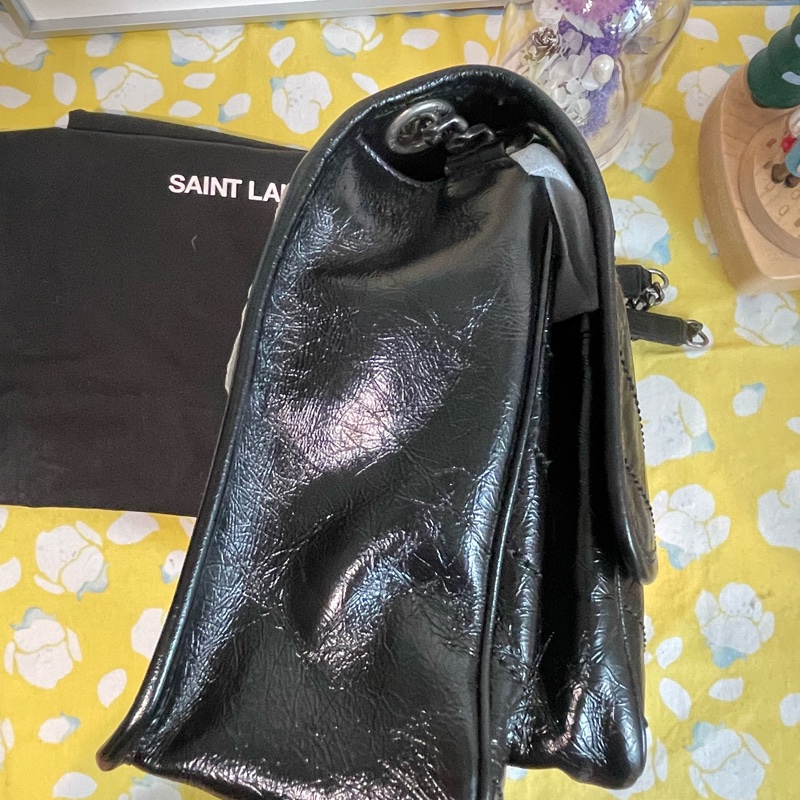 ❤️熱門實用 YSL  Saint Laurent Niki 包 中款 黑銀款 近全新-6
