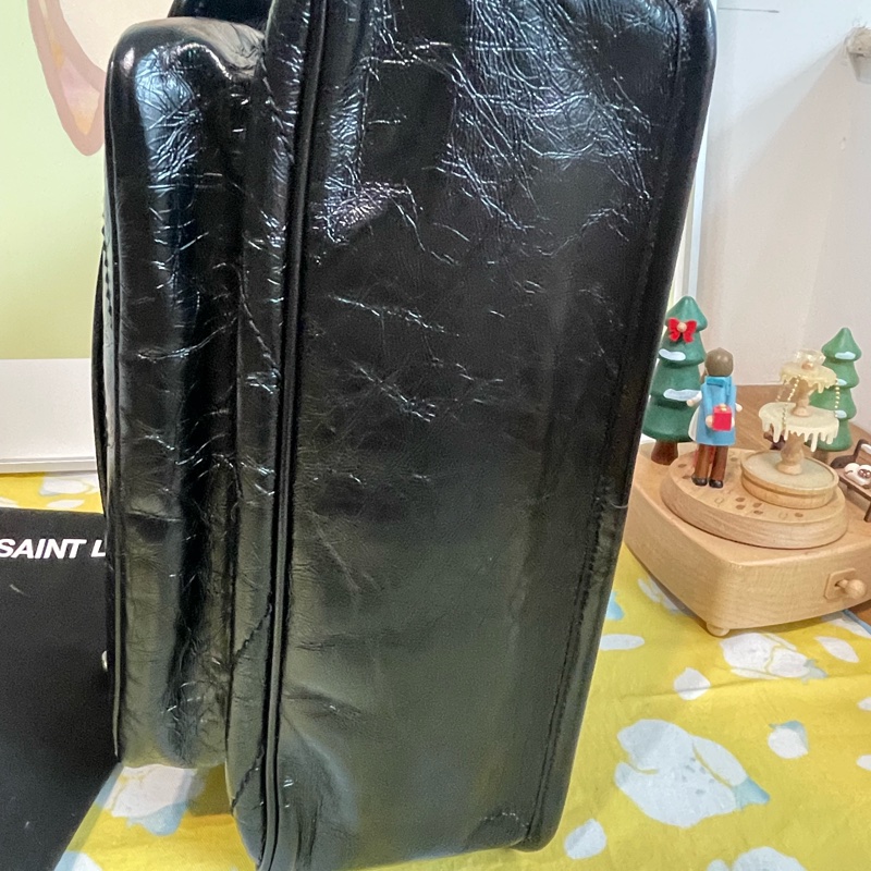 ❤️熱門實用 YSL  Saint Laurent Niki 包 中款 黑銀款 近全新-9