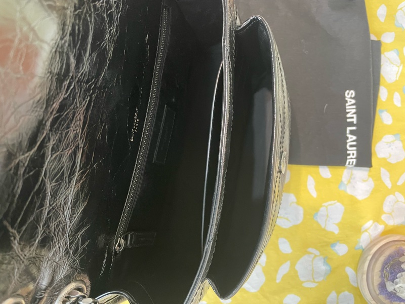 ❤️熱門實用 YSL  Saint Laurent Niki 包 中款 黑銀款 近全新-15