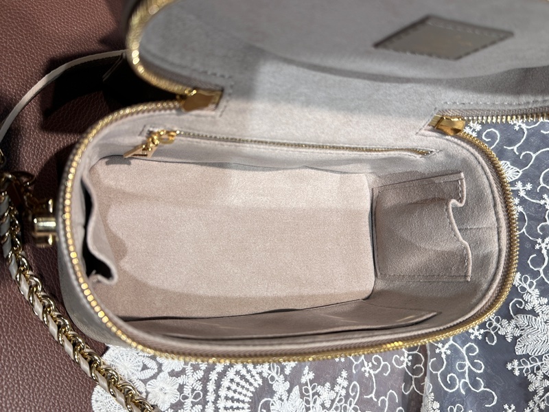 Louis Vuitton Vanity PM 大象灰老花-14