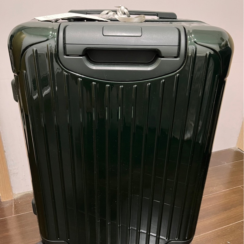 RIMOWA ESSENTIAL CABIN-6