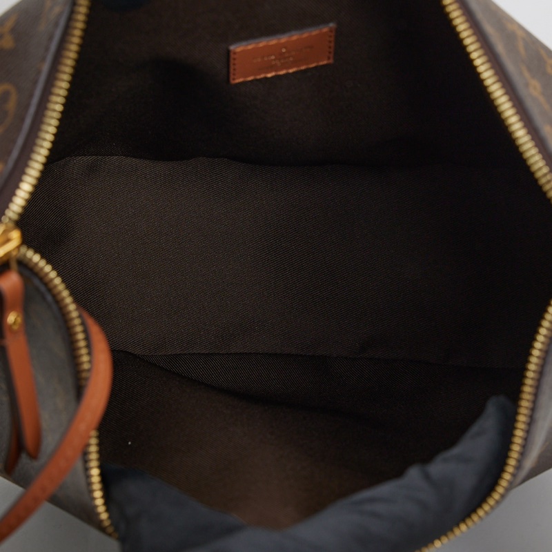 Lv loop hobo月亮包-19