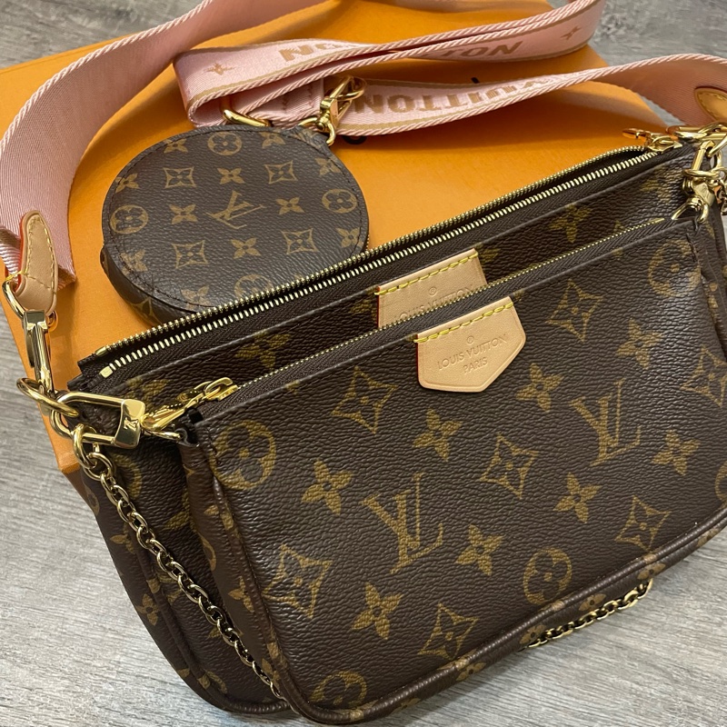 LV 5合ㄧ麻將包 M44840 買回來沒使用過 放衣櫥內-8