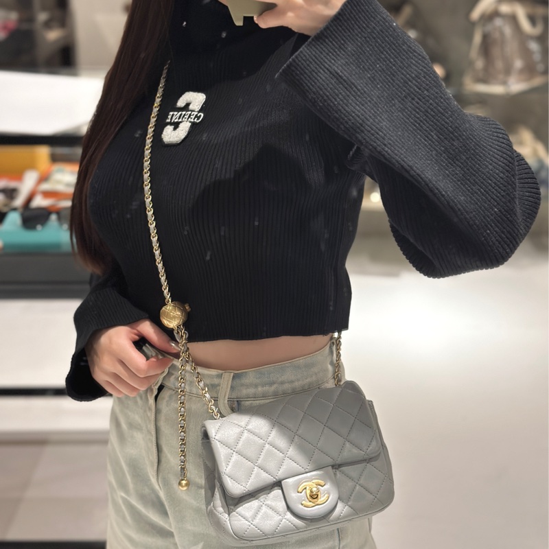 Chanel灰色金球方胖-7