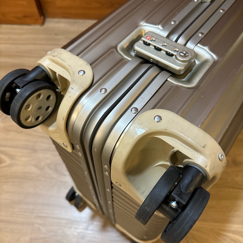 RIMOWA 29寸 鋁鎂合金-15