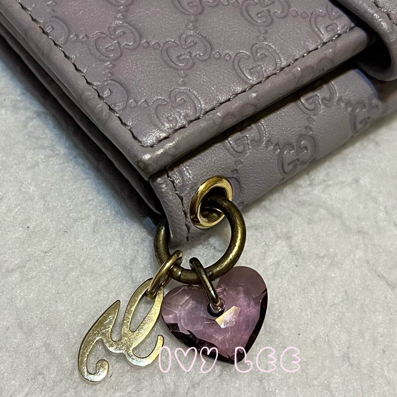 GUCCI(已售出)282579 丁香紫 GG壓紋 金屬釦環裝飾 短夾 二手精品-5