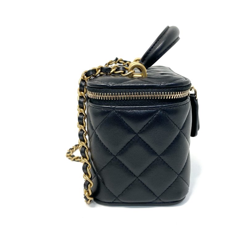 △ Chanel 香奈兒 Black Lambskin Gold-tone Metal Chain black Pink Handle Vanity Case 黑色羊皮金色金屬鏈條黑粉色手柄化妝箱 AP2199 - 247005194-4