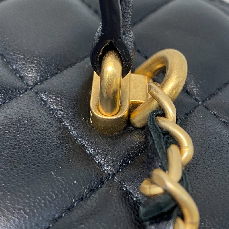 △ Chanel 香奈兒 Black Lambskin Gold-tone Metal Chain black Pink Handle Vanity Case 黑色羊皮金色金屬鏈條黑粉色手柄化妝箱 AP2199 - 247005194-10