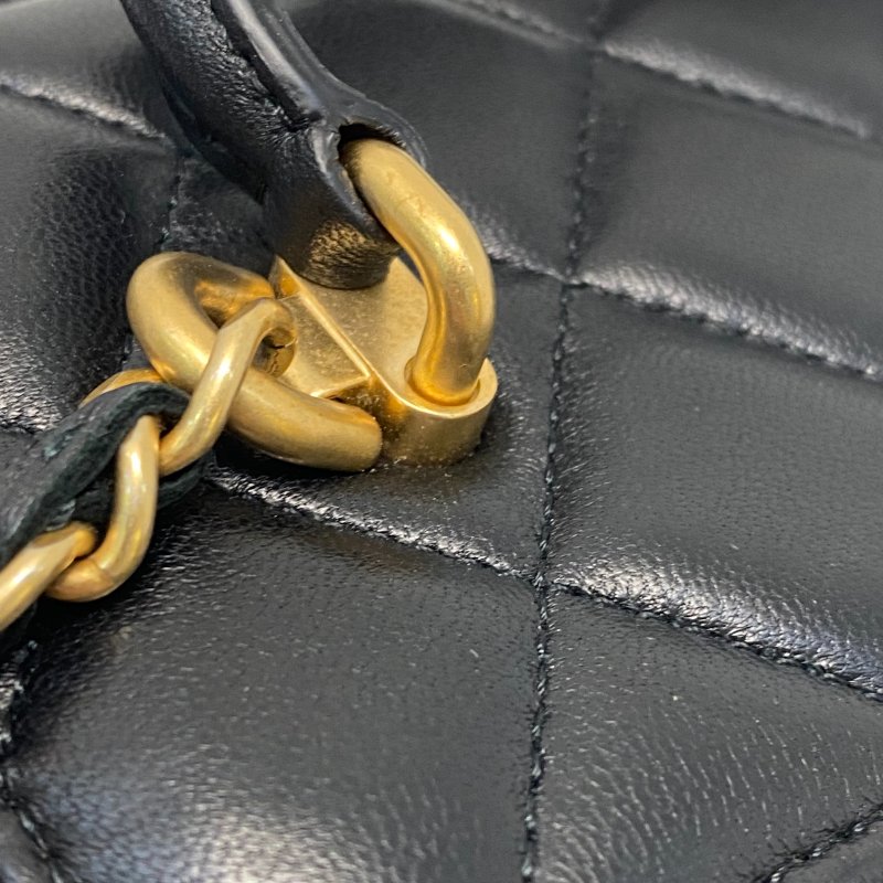 △ Chanel 香奈兒 Black Lambskin Gold-tone Metal Chain black Pink Handle Vanity Case 黑色羊皮金色金屬鏈條黑粉色手柄化妝箱 AP2199 - 247005194-11
