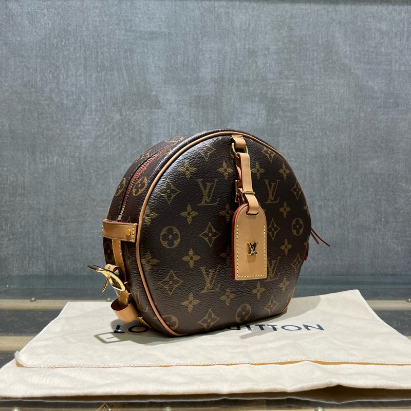 ❌售出❌ LV Boite Chapeau 大號軟圓餅-1