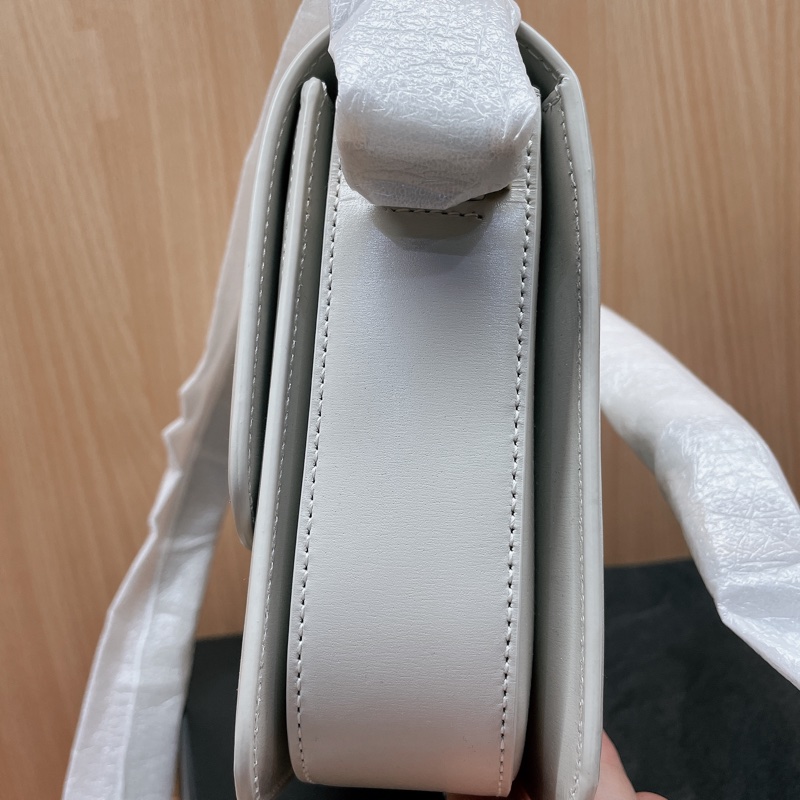 SOLFERINO BOX SAINT LAURENT皮革中型書包-3