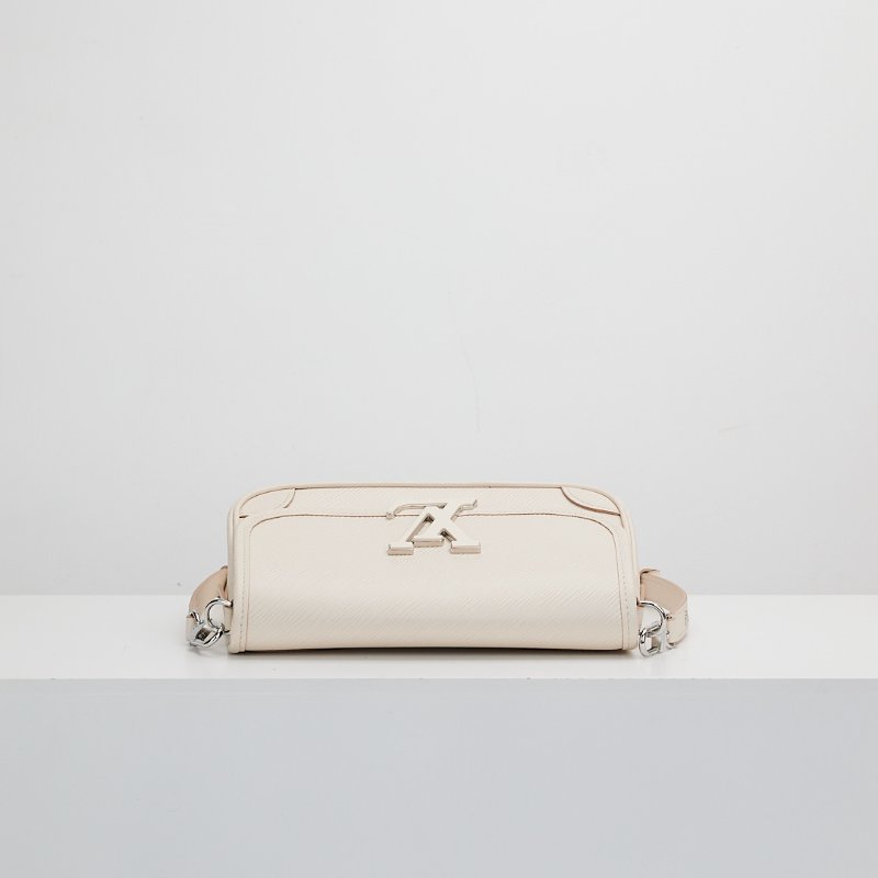 Lv buci 奶油白法棍包-7