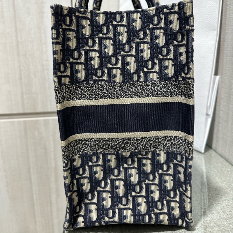 二手全配 中碼 Dior Book Tote 中號托特包-6