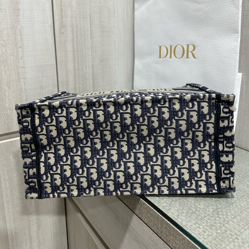 二手全配 中碼 Dior Book Tote 中號托特包-9