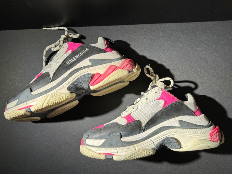 Balenciaga triple S 巴黎世家 老爹鞋 黑粉-10