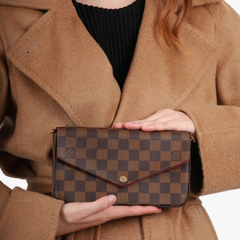 LV N40492 三合一 🎀現品實拍🎀經典棋盤格紋WOC翻蓋斜背鍊包/小提包~二手包-8