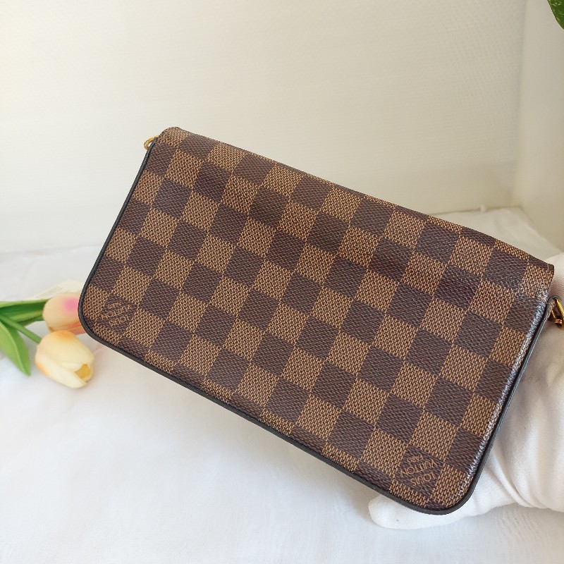 LV N40492 三合一 🎀現品實拍🎀經典棋盤格紋WOC翻蓋斜背鍊包/小提包~二手包-36
