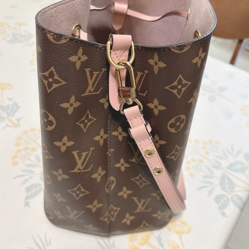 LV水桶包粉色 M44022 NÉONOÉ Monogram塗層帆布/牛皮-4