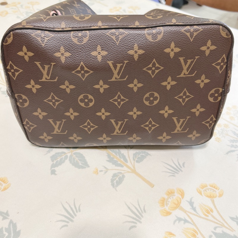 LV水桶包粉色 M44022 NÉONOÉ Monogram塗層帆布/牛皮-10