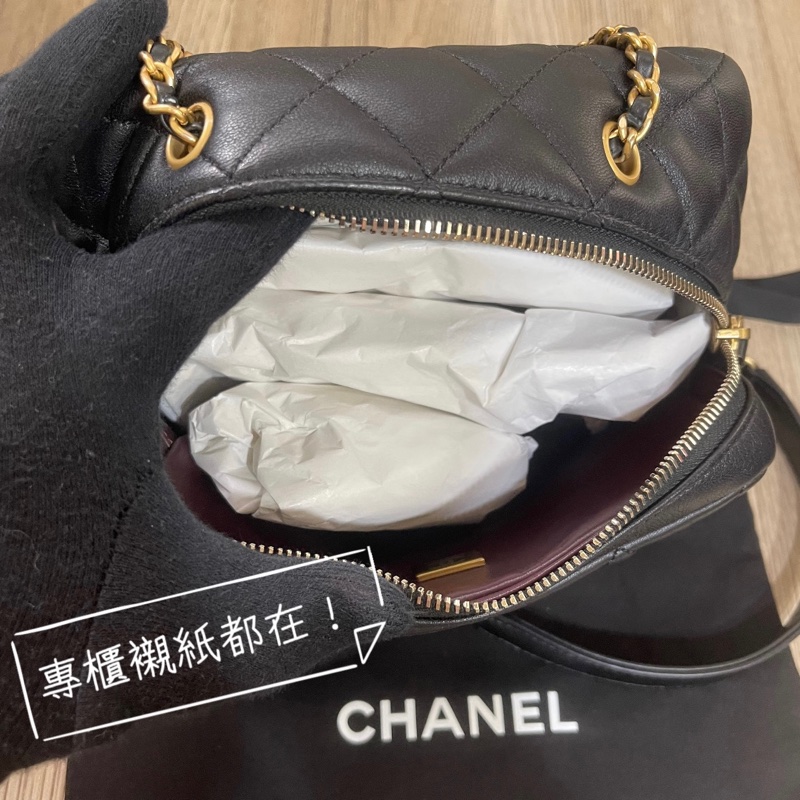 ❣️限時特價❣️（保留中）全新品Chanel木棍相機包(sogo百貨專櫃購入配件齊全）-2