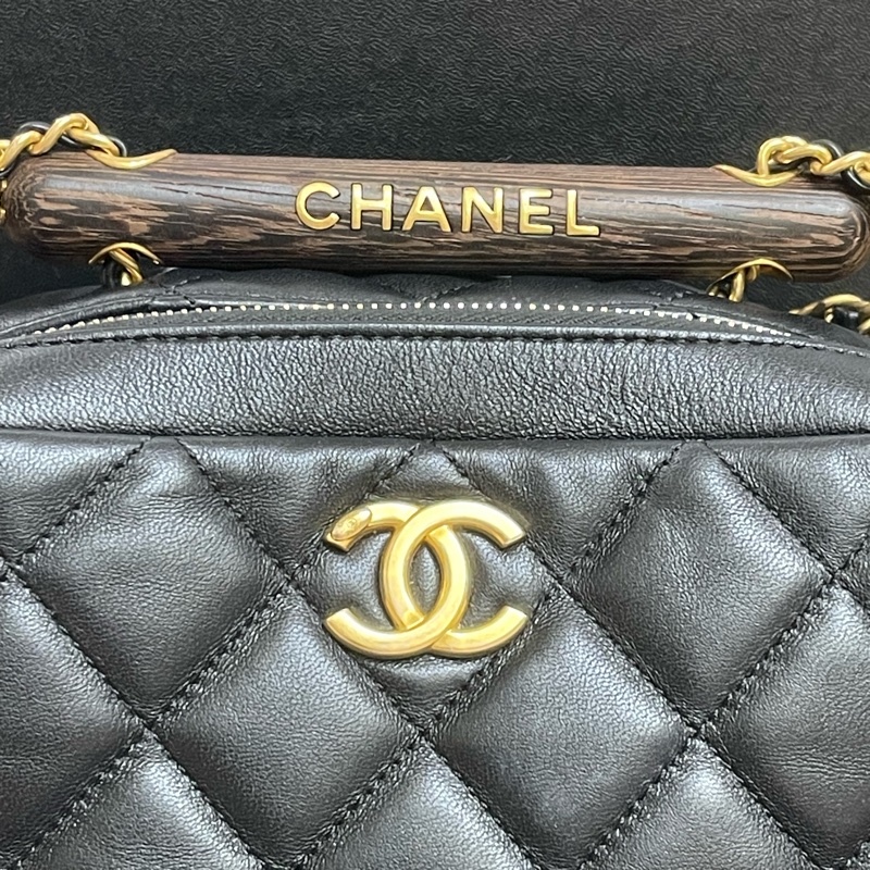❣️限時特價❣️（保留中）全新品Chanel木棍相機包(sogo百貨專櫃購入配件齊全）-10