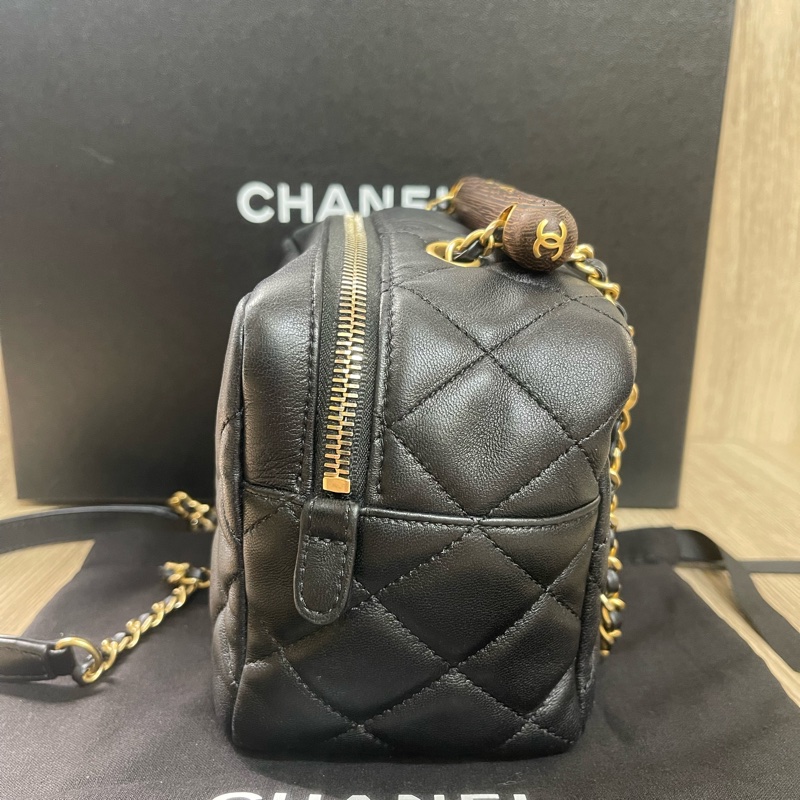 ❣️限時特價❣️（保留中）全新品Chanel木棍相機包(sogo百貨專櫃購入配件齊全）-19