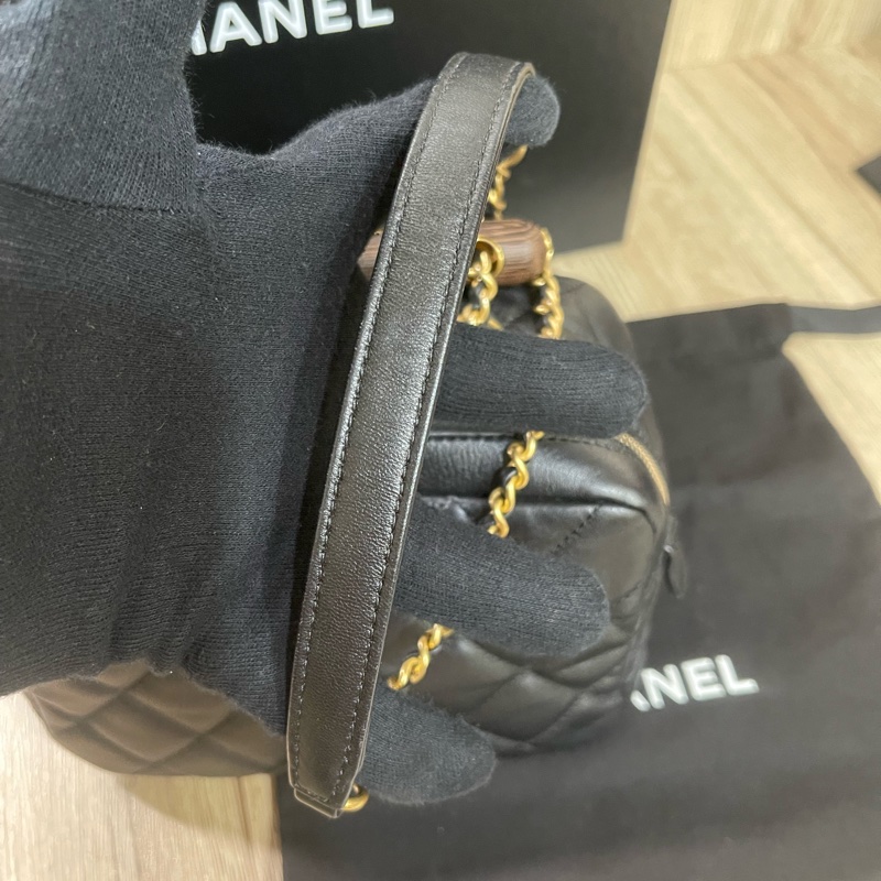 ❣️限時特價❣️（保留中）全新品Chanel木棍相機包(sogo百貨專櫃購入配件齊全）-28