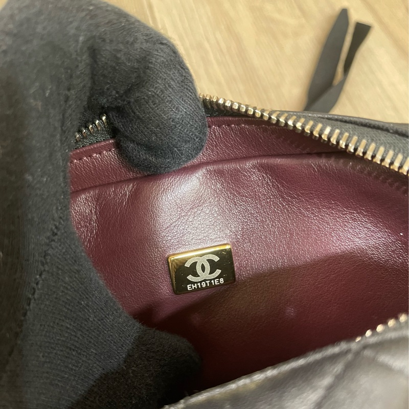 ❣️限時特價❣️（保留中）全新品Chanel木棍相機包(sogo百貨專櫃購入配件齊全）-34