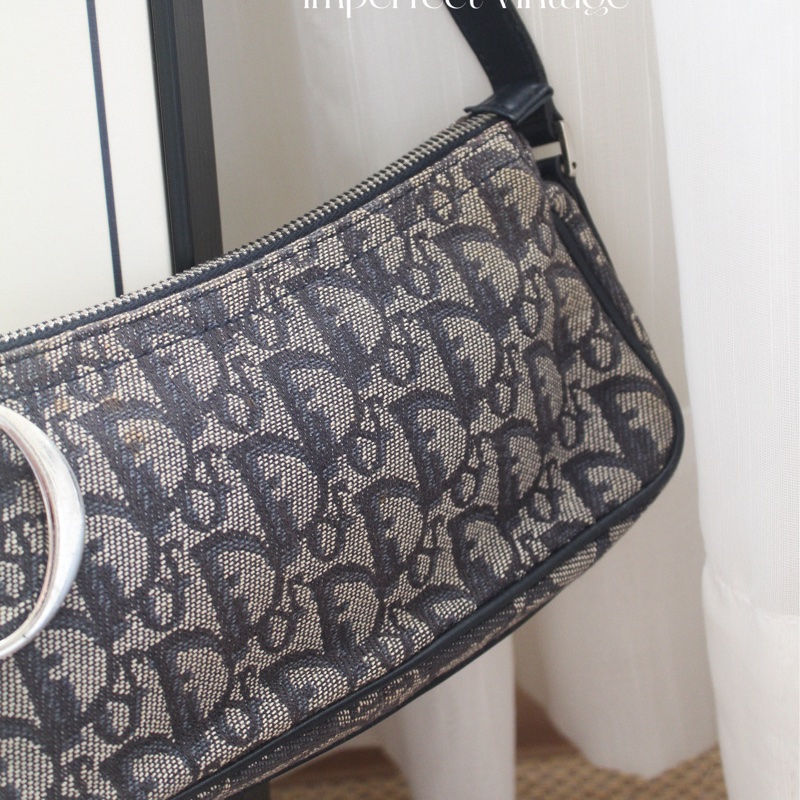 Dior大D扣腋下包-2